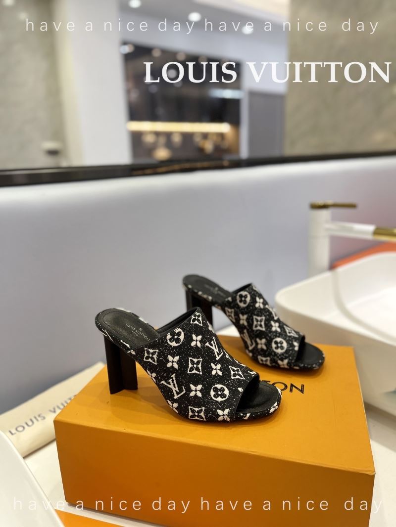 Louis Vuitton Slippers